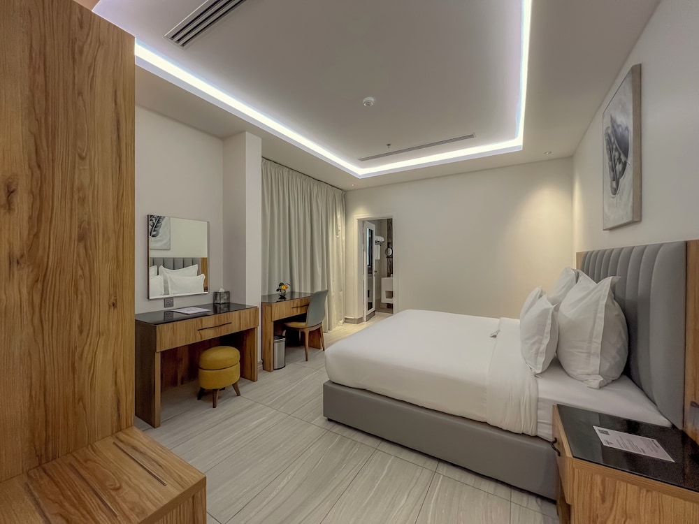Family Suite, 2 Bedrooms - Photo 2