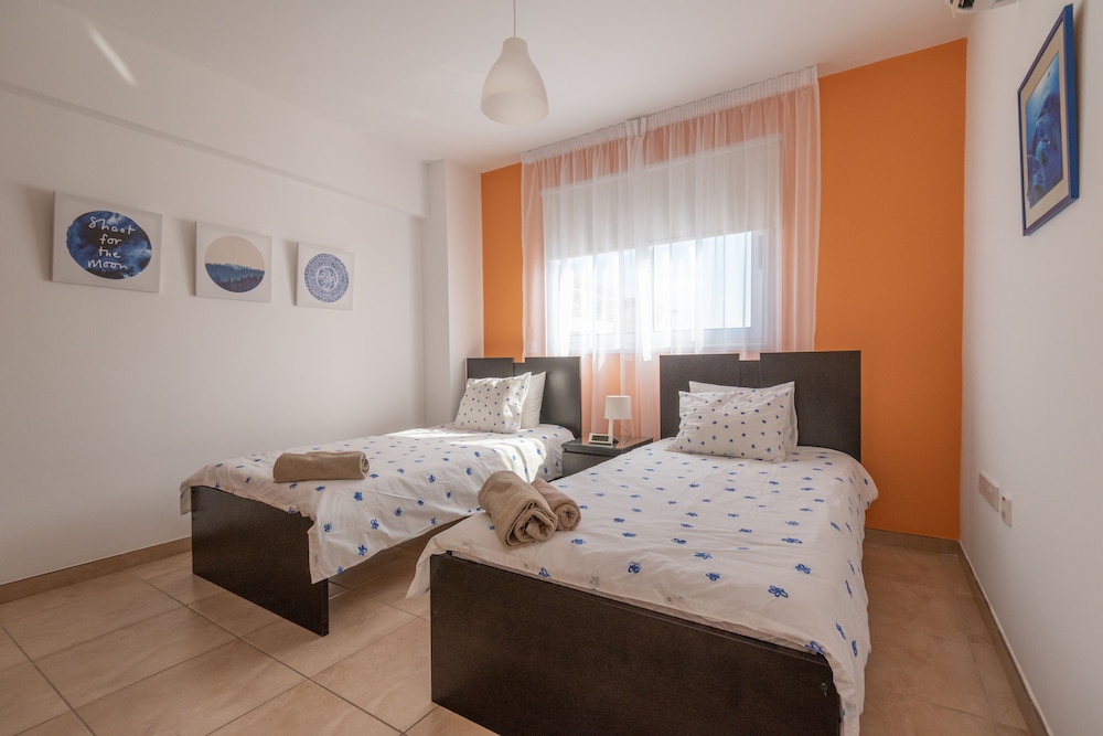 Comfort Apartment with Pool View photo 1