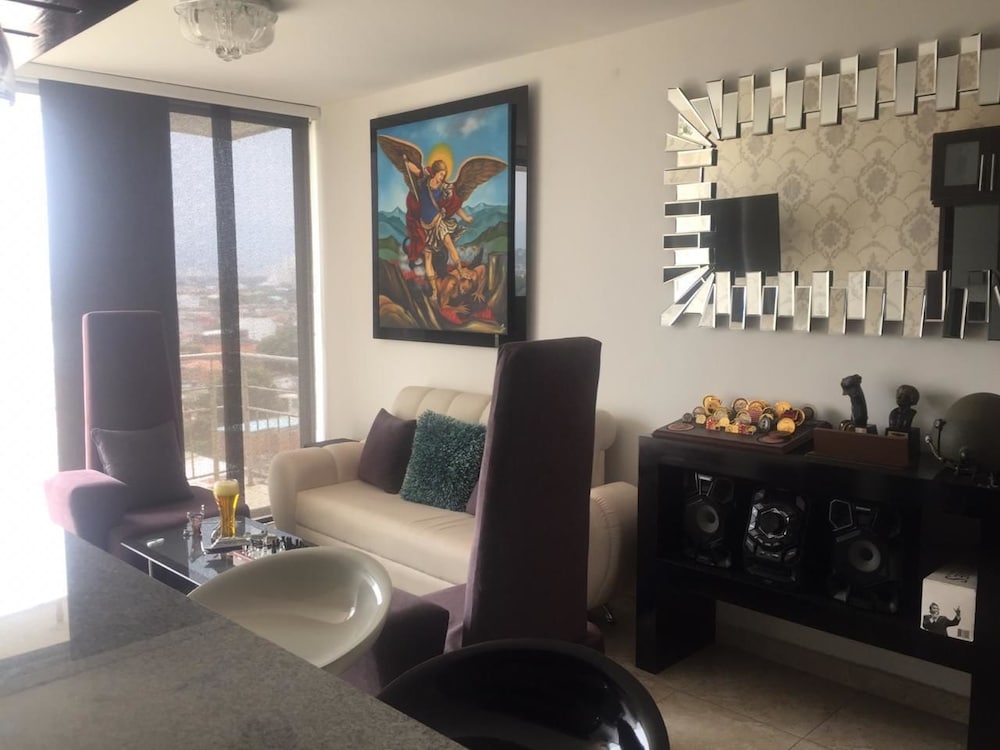 Family Apartment, Multiple Beds, City View photo 1