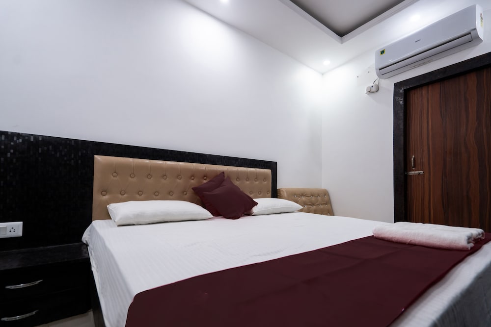 Deluxe Room - Photo 1