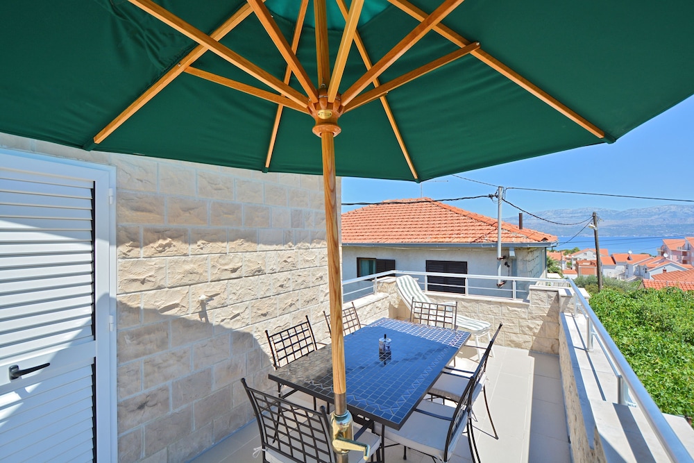 Superior Apartment photo 2