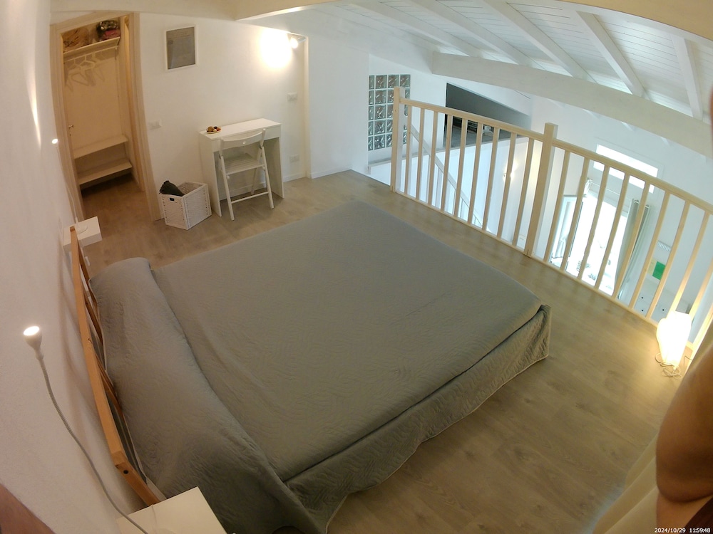 Traditional Duplex photo 2