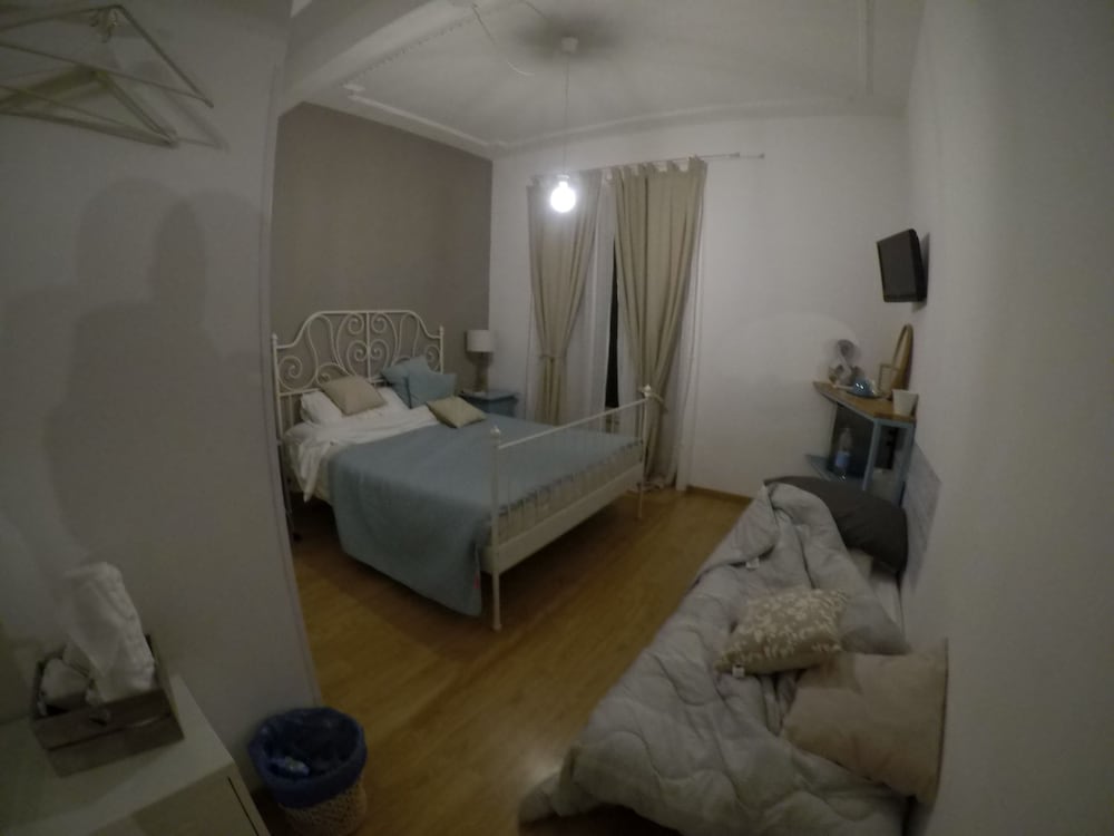Comfort Triple Room, City View photo 3