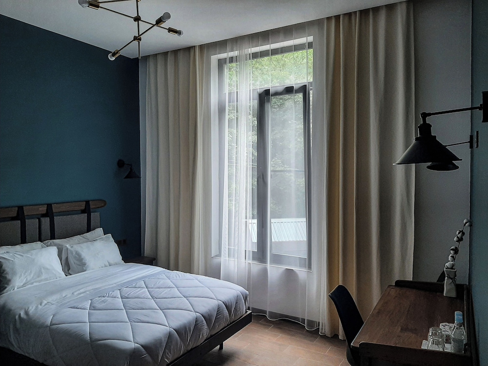 Comfort Double Room, Mountain View photo 2