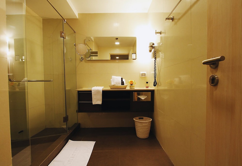 Deluxe Room (6 Hours) photo 3