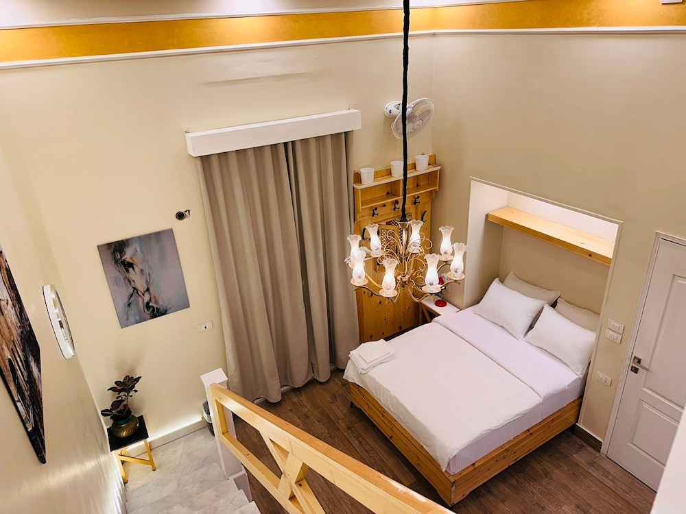 Deluxe Quadruple Room - Photo 3