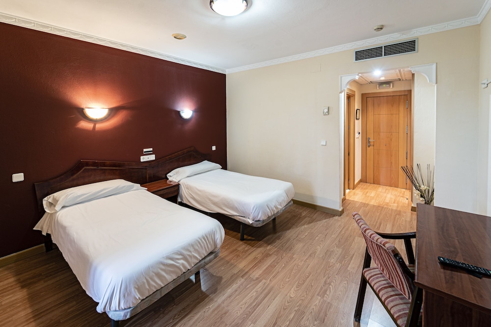 Triple Room photo 3