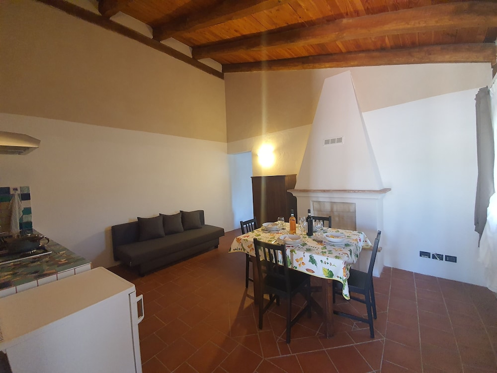 Apartment, 1 Queen Bed With Sofa Bed, Balcony, Vineyard View (Verde Mela) photo 2