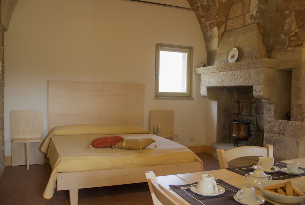 Studio, 1 Bedroom, Kitchenette, Tower photo 1