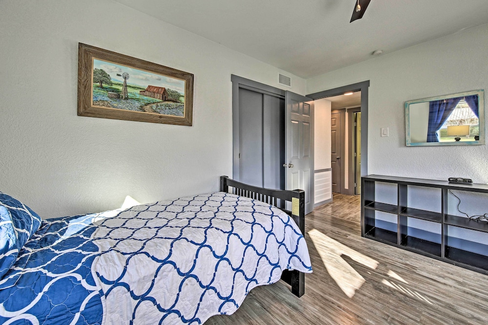 House (2 Bedrooms) photo 3