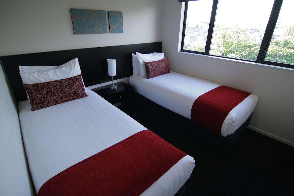 Executive Apartment, 2 Bedrooms - Photo 2