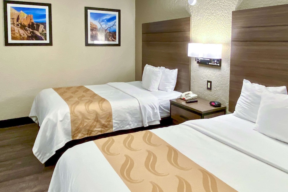 Suite, Multiple Beds, Non Smoking - Photo 1