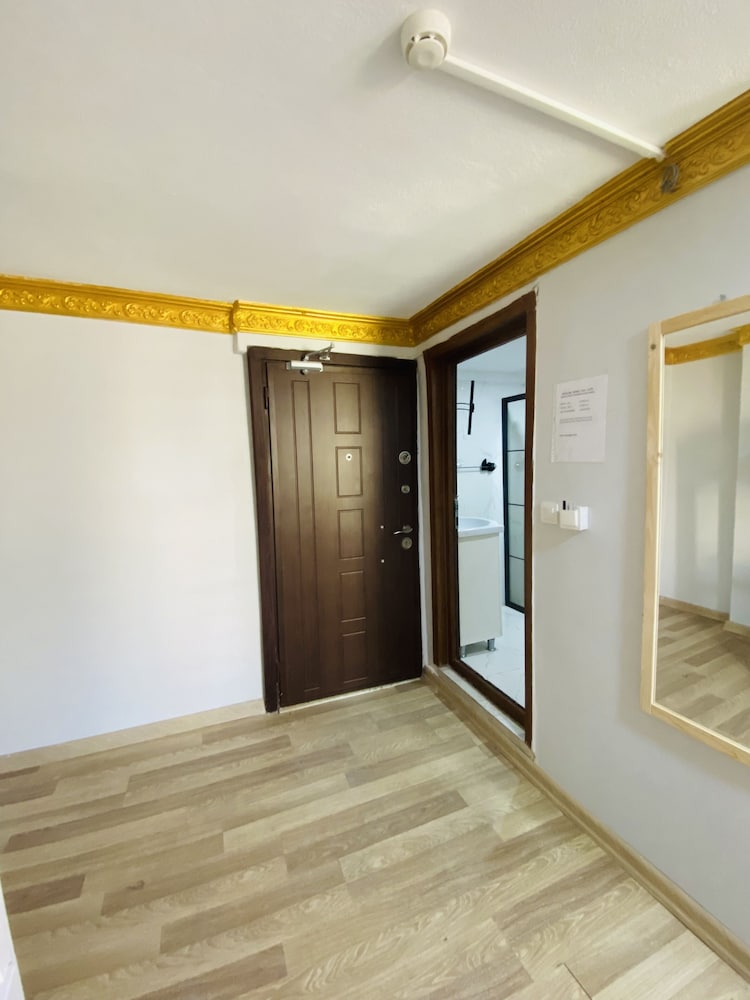 Basic Shared Dormitory, Mixed Dorm photo 2