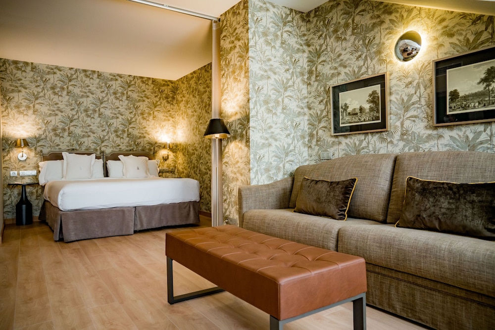 Quadruple Room - Photo 2