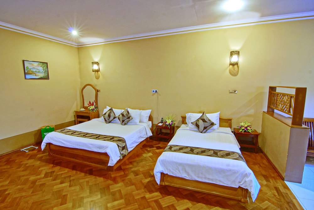 Junior Triple Room photo 2