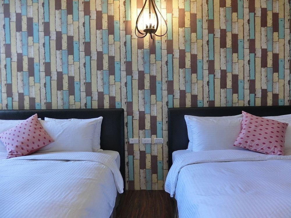 Economy Quadruple Room (11) photo 1