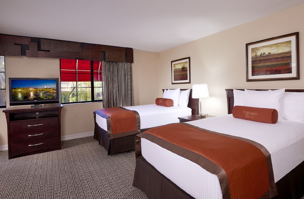 Executive Studio Suite, Smoking