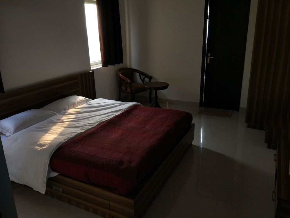 Luxury Twin Room, 2 Bedrooms, Accessible, City View photo 1