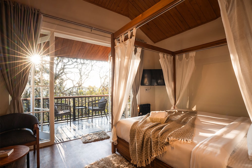 King Room with AC photo 1
