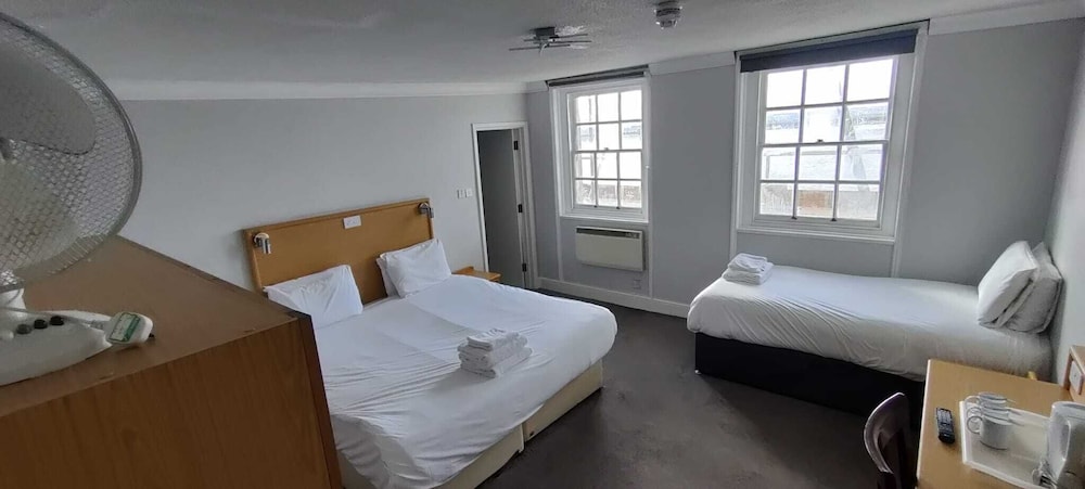Family Triple Room with River View photo 1