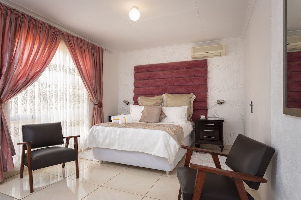Deluxe Room photo 1