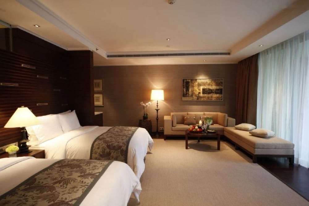 Room, 2 Queen Beds
