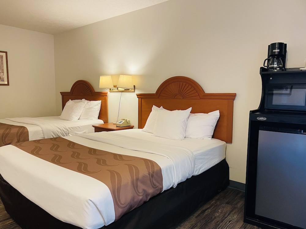 Basic Room, 2 Queen Beds, Accessible photo 1