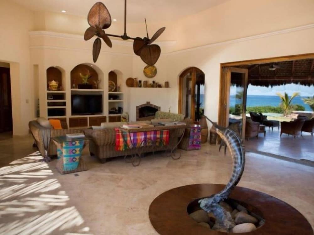 Family Villa, Multiple Bedrooms photo 2