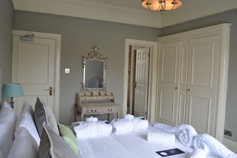 Double or Twin Room, Bathtub (Room 3) photo 1