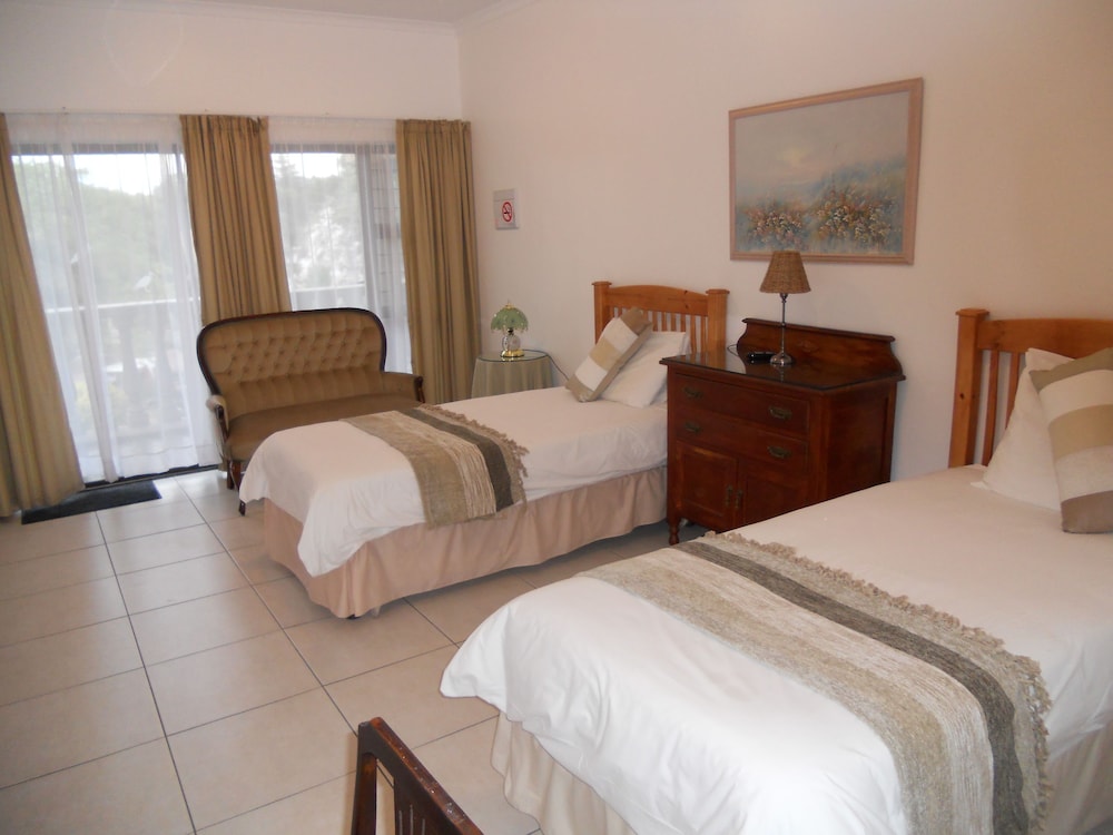 Double Or Twin Room photo 3