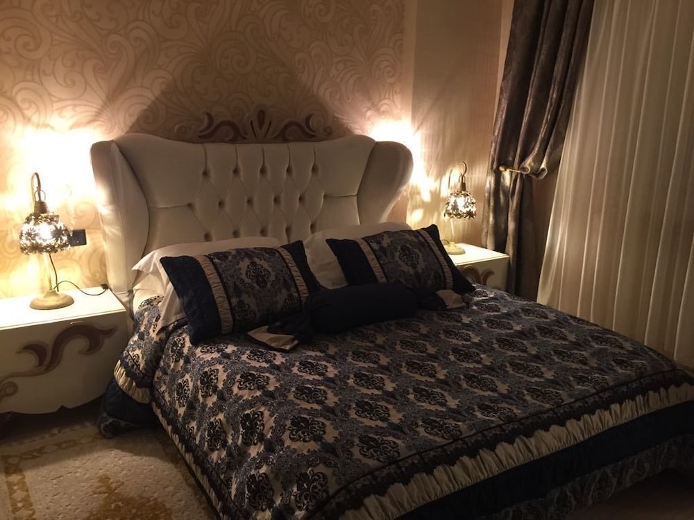 Suite photo 1