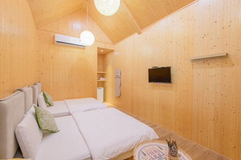 Japanese-style Quadruple Room photo 1