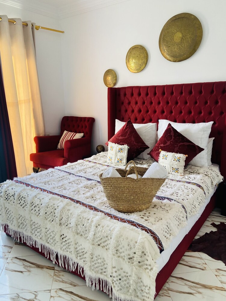 Deluxe Suite, 1 Double Bed with Sofa bed photo 1