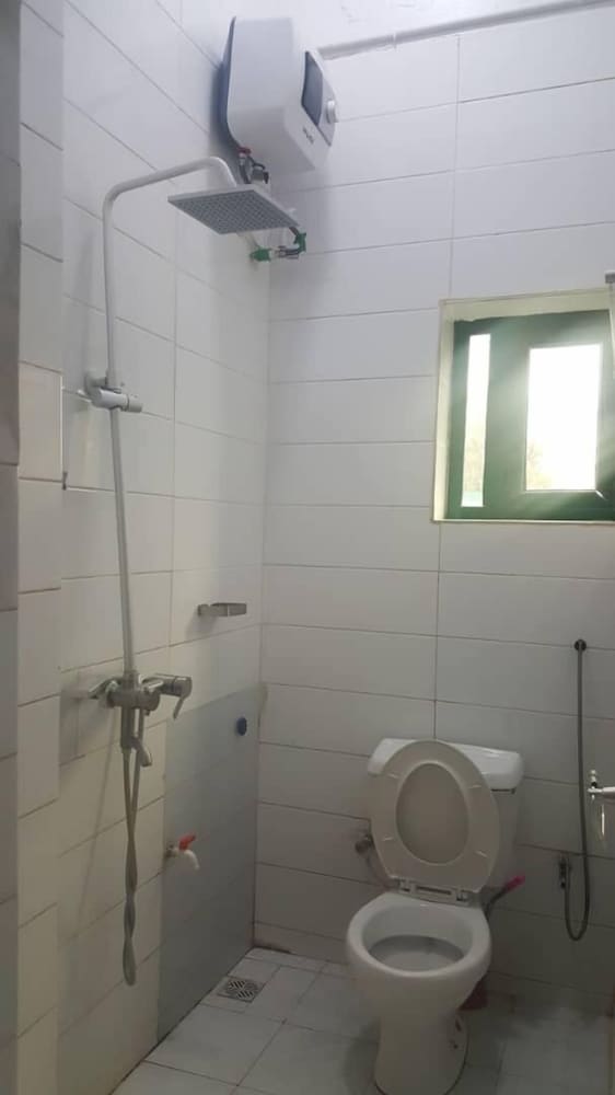Standard Single Room - Photo 4