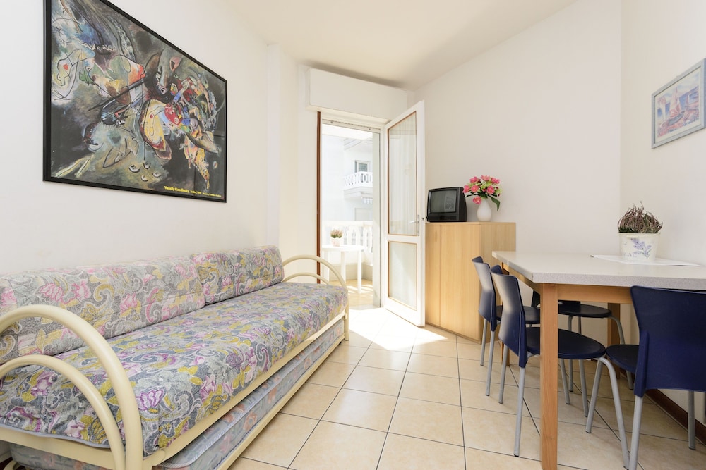 Apartment, 1 Bedroom (H.6)