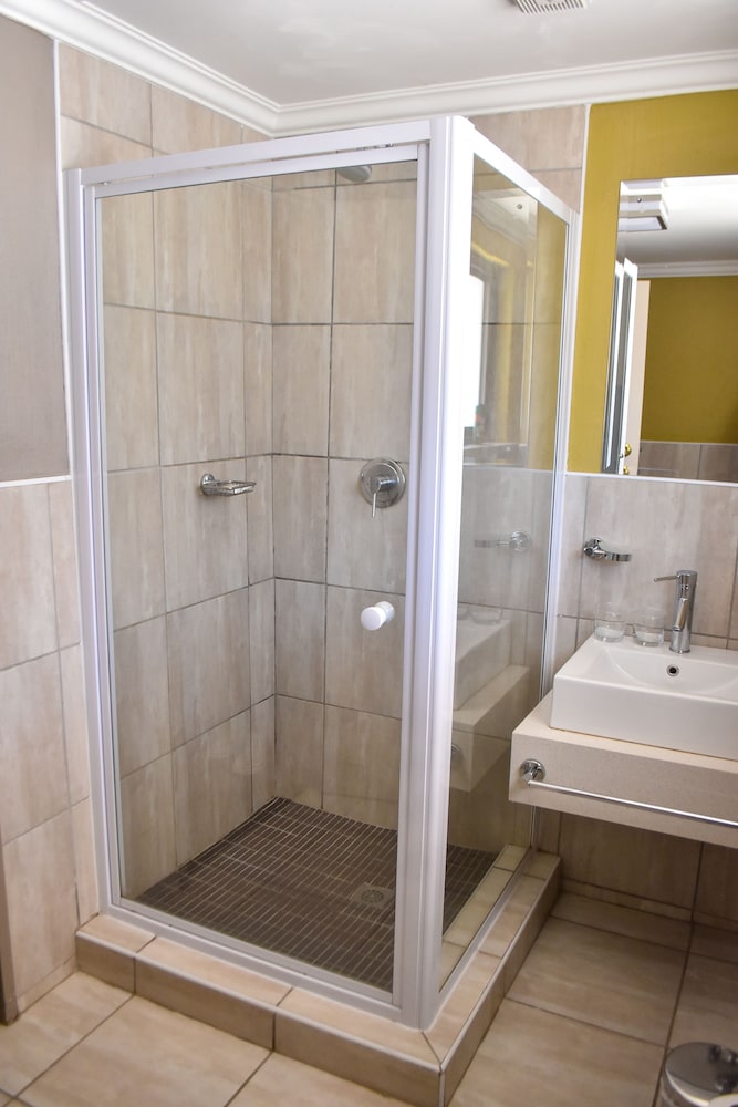 Standard Room, 1 Double Bed, Garden View photo 3
