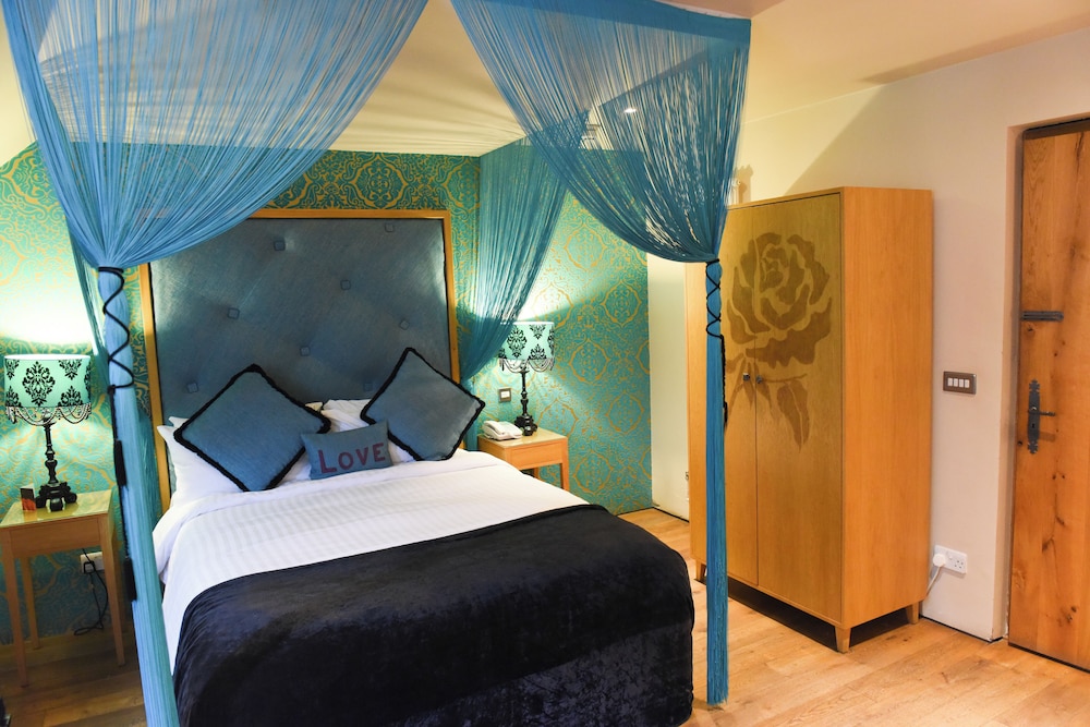 Deluxe Double Room photo 3