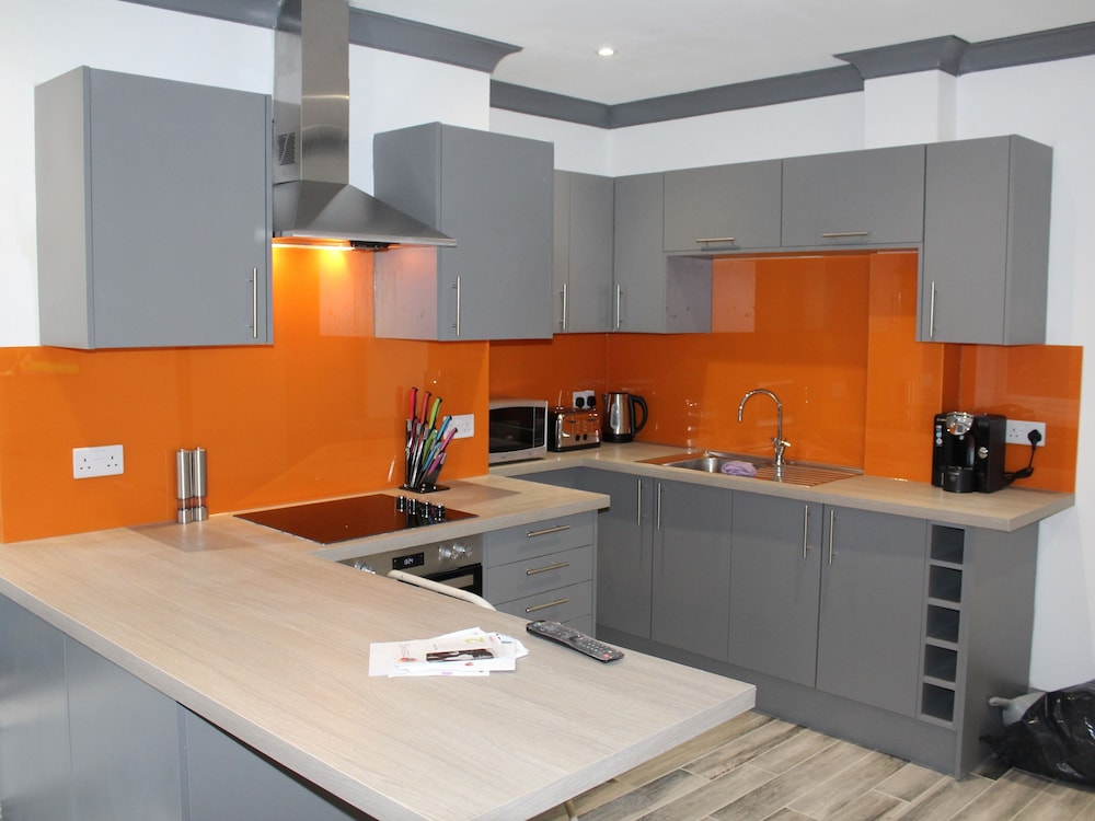 Superior Double Room, Ensuite (With TV) photo 2
