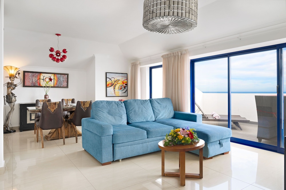 Two Bedroom Grand Suite