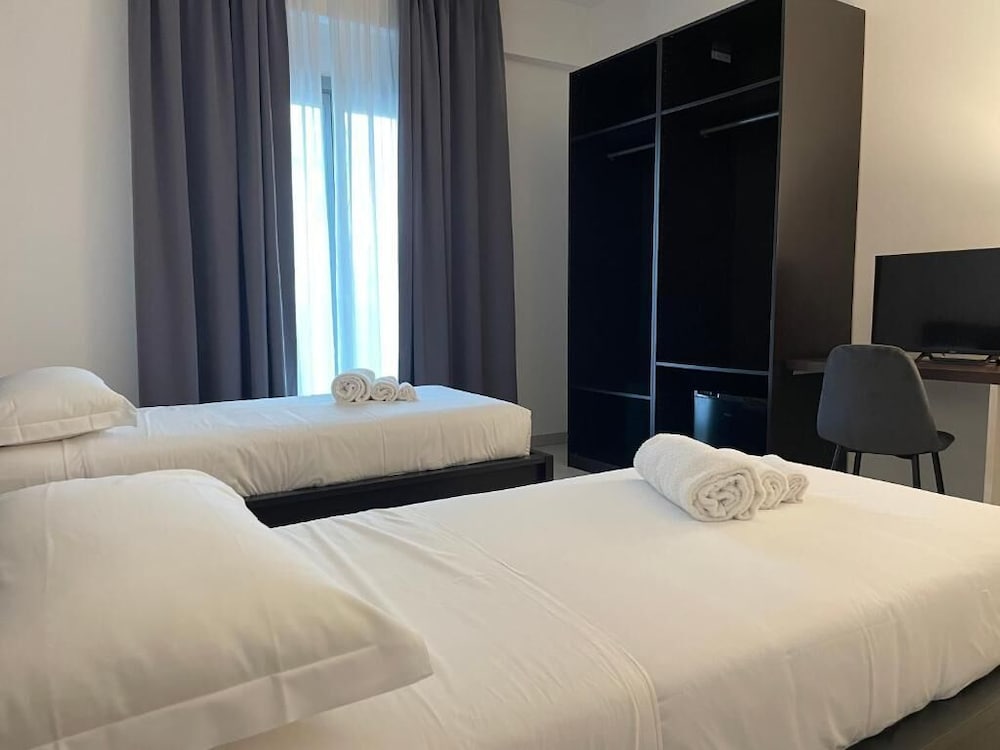 Standard Double or Twin Room photo 2