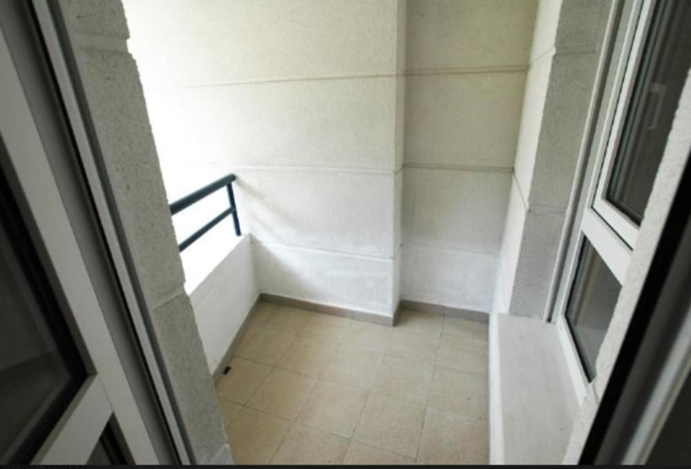 Family Apartment, 2 Bedrooms photo 3