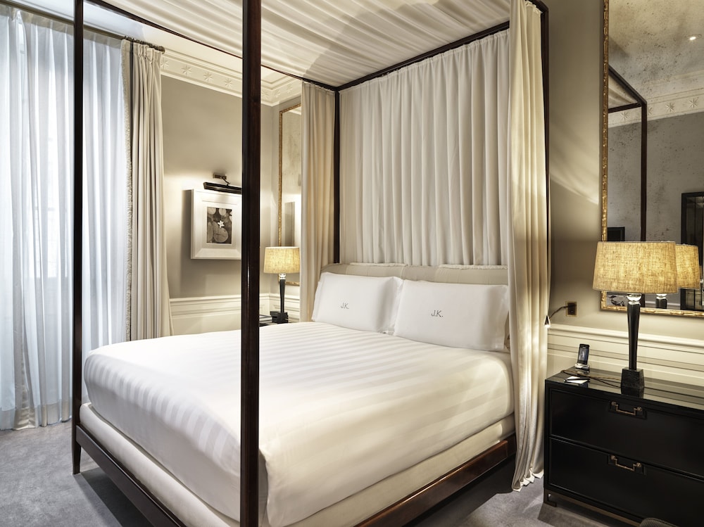 Superior Double Room photo 1