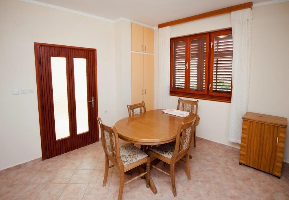 Apartment (Mario - with garden - A2(4+2)) photo 1