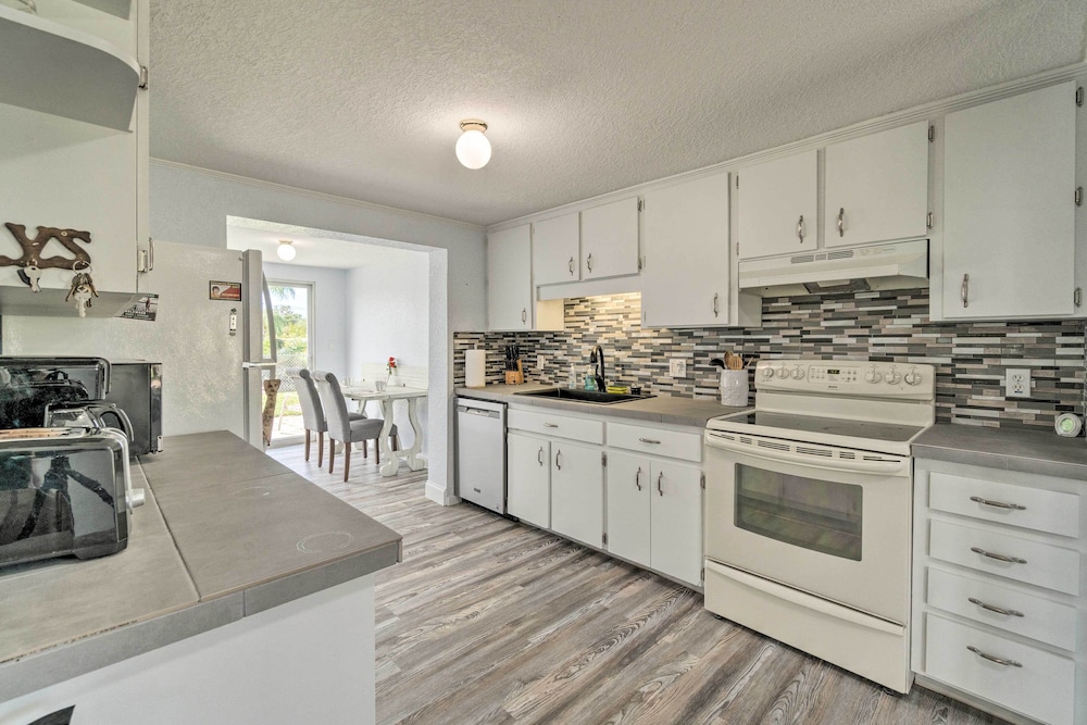 House (2 Bedrooms) photo 2