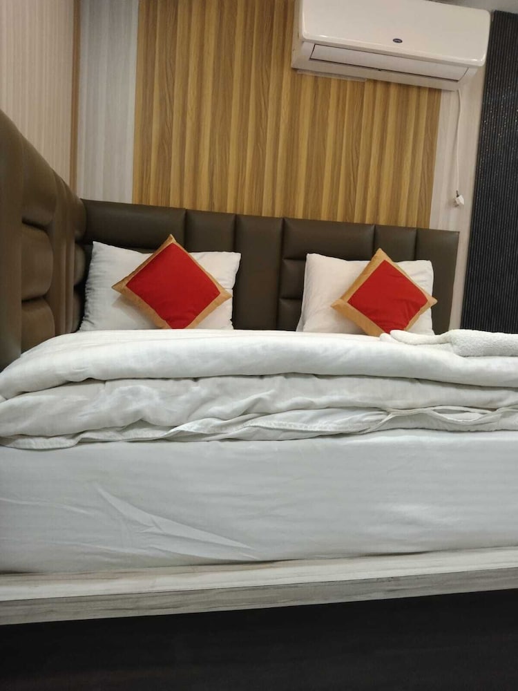 Standard Room, City View photo 1