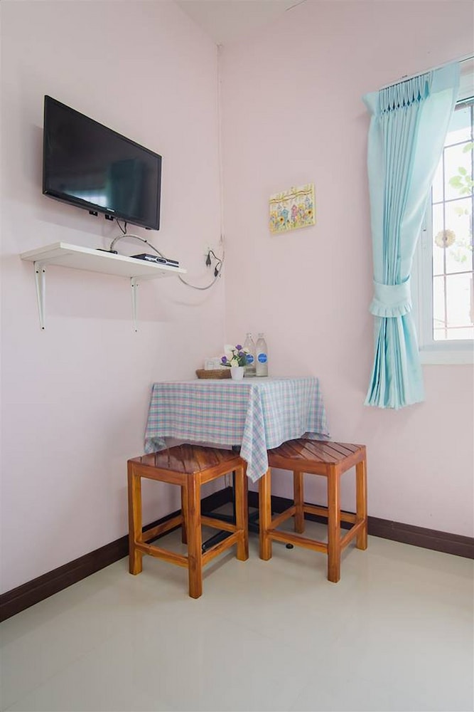 Standard Double Room photo 3