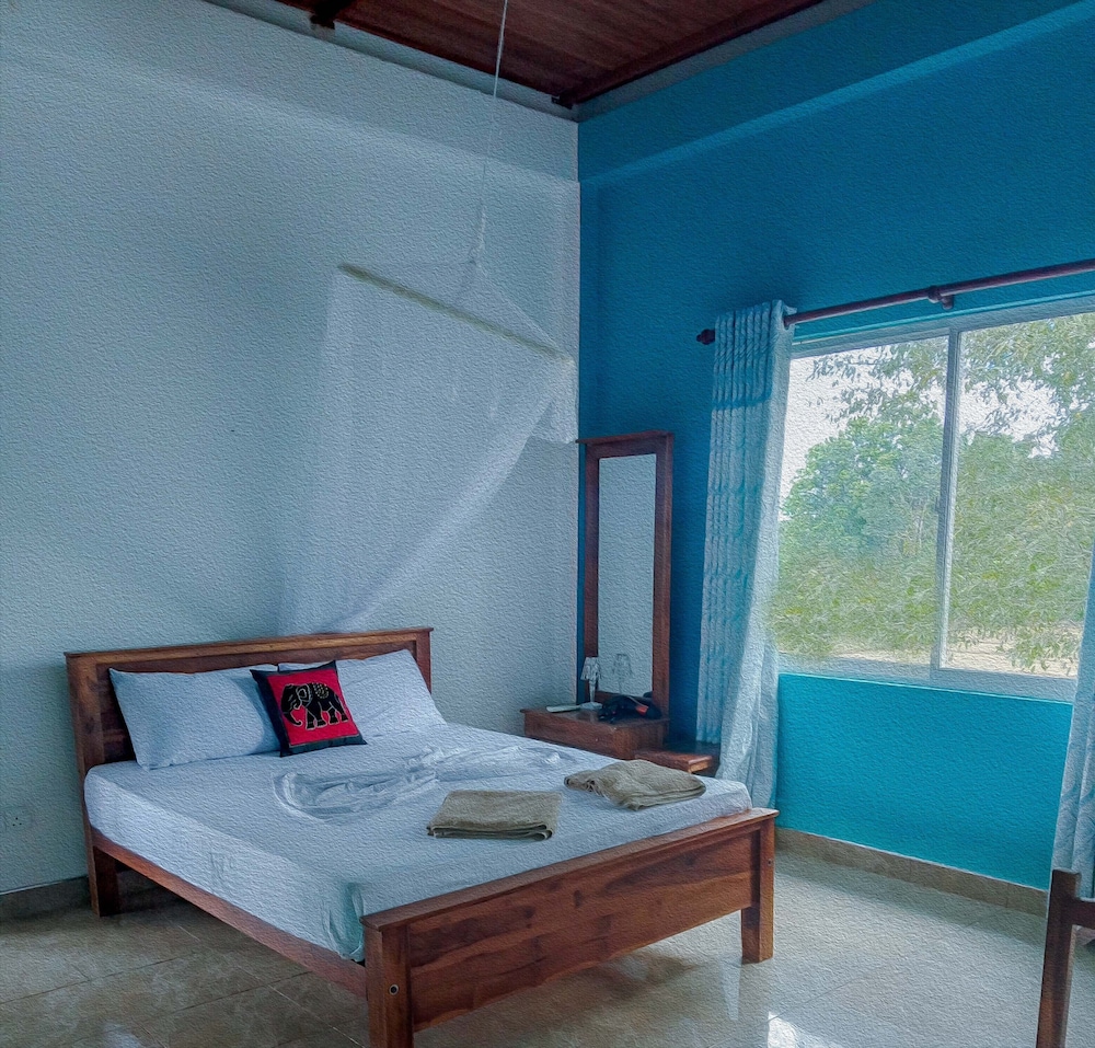 Deluxe Room, 1 Double Bed, Resort View, Garden Area