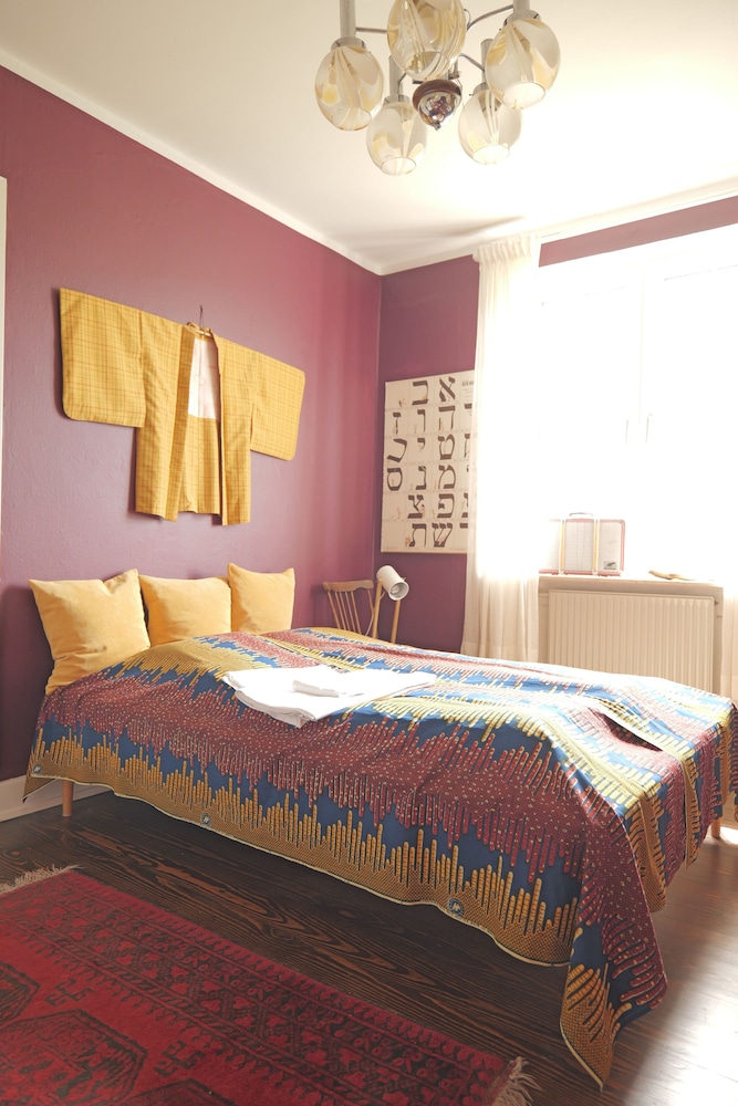 Single Room photo 3