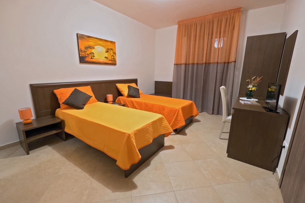 Triple Room photo 3
