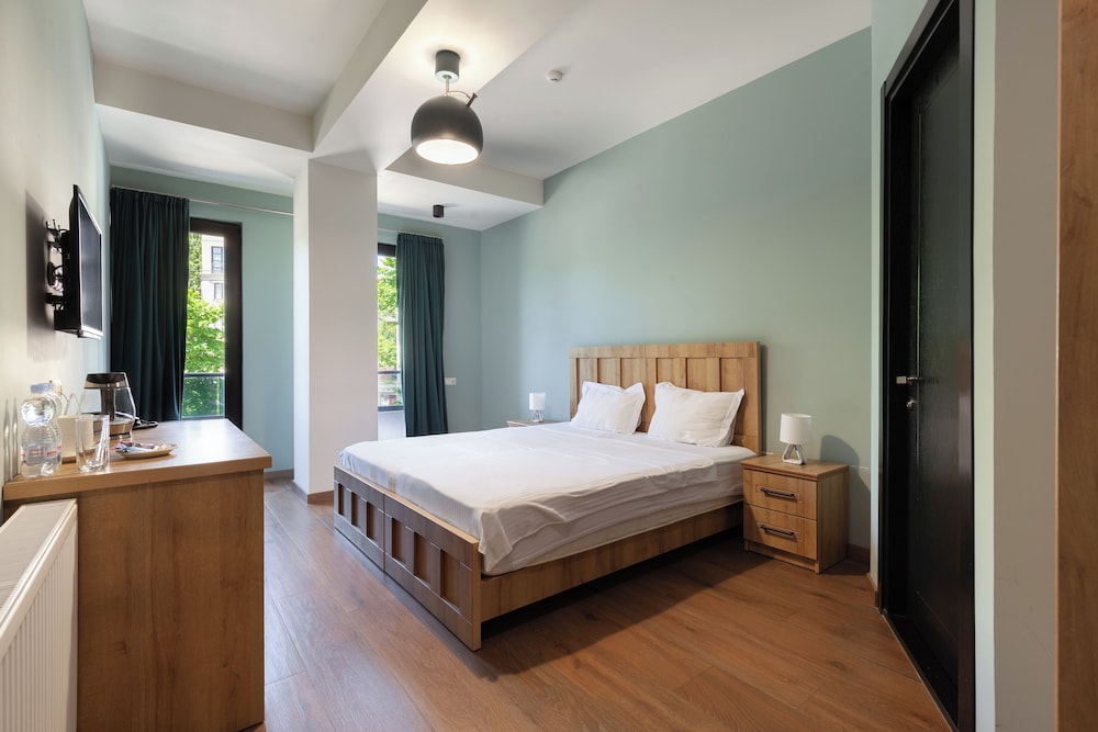 Basic Double Room